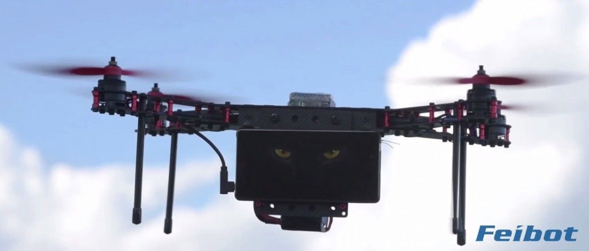 Feibot, un dron controlado por medio de un smartphone Android