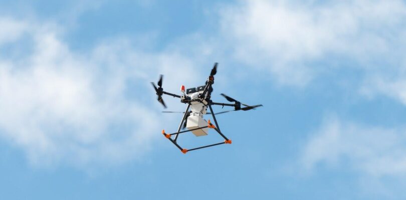 Aprobación de la FAA incrementa en un 300% la entrega con drones de DroneUp en Dallas