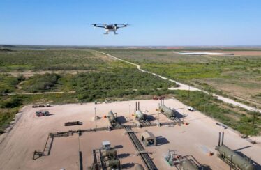Detectan fugas de metano con drones inteligentes que revolucionan el sector del petróleo en EEUU